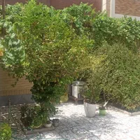 ویلایی-سه-واحدی-قابل-سکونت-ارتفاع-4-خ-کاشانی
