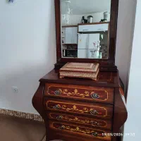 کنسول کلاسیک معرق کاری شده