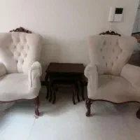 دو عدد مبل تک نفره