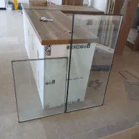 دوعدد شیشه یوپی وی سی