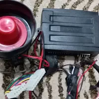 دزدگیریونیکیو