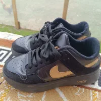 کتانی نایک زنانه سایز 37