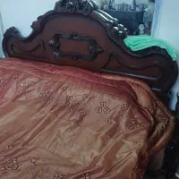 تخت خواب دو نفره  سلطنتی