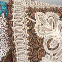 ۴عددترمه ابریشم،سرمه دوزی شده،۱عدد روتختی