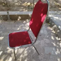 100 عدد صندلی سالنی