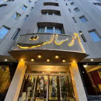 استخدام نیروی هتل