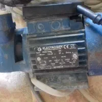 پمپ آب معاوضه با گوشی