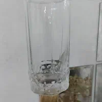 یک دست لیوان