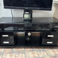 میز تلوزیون شیشه ای