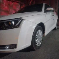 دنا مدل ۴۰۲