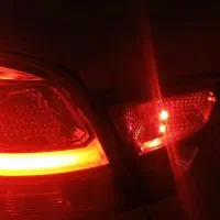 کوییک ۱۴۰۳خشک فول آپشن سفید قرمز