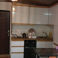 زمین و سوییت ۳۰۰ متری