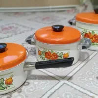 ست قابلمه لعابی قدیمی آکبند ساخت هنگ کنگ