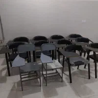 صندلی دانش اموز