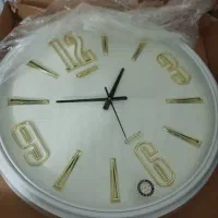 ساعت بامارک کوارتر نو، ارام گرد