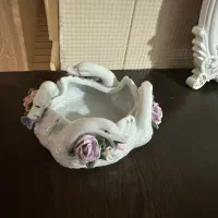 شکلات خوری بسیار قدیمی