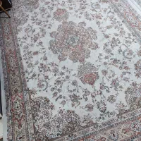فرش ۱۲متری همراه کناره در حد نو