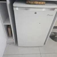 یخچال ۵فوت آیسان