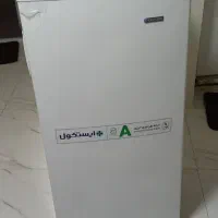 یخچال فریزر۹فوت ایستکول