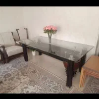 میز هشت نفره
