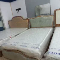 تخت خواب ۲ نفره لمسه خور