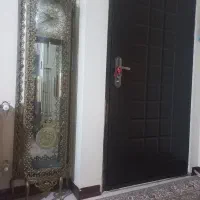 ساعت برنز ایستاده