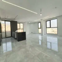 ۱۱۰ متر، نوساز کلید نخورده، سالن پرده خور تک واحدی