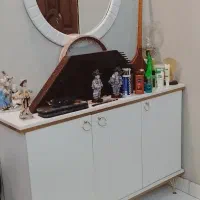 آینه کنسول سالم و تمیز درحد نو بدون شکستی