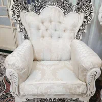 مبل سلطنتی شیک باجلومبلی