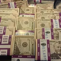 5دلاری و 50دلاری مشابه اصلی دلار سینمایی
