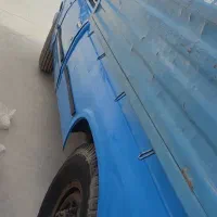 نیسان ۸۶ بی رنگ