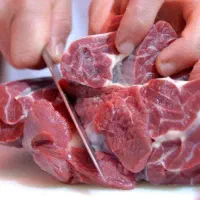 گوشت و مرغ به نرخ کشتارگاه کالا برگ