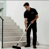 نظافت راه پله پارکینگ، مشاعات، انجام میشود،