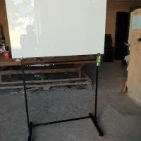 گلس برد پایه دار