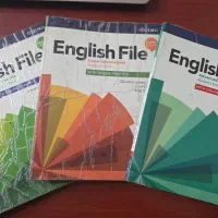استخدام مدرس زبان انگلیسی