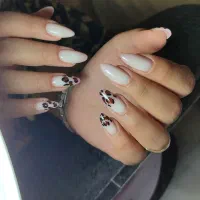 ناخنکار|خدمات آرایشگری و زیبایی|سبزوار, رضوان|دیوار