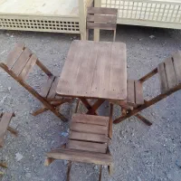 میز و صندلی تاشو برای کافه و رستوران ها