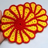 دستگیره بافتنی طرح بابونه