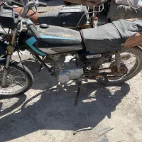 تعمیر کار موتور سیکلت