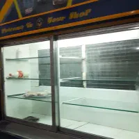 یخچال ویترینی