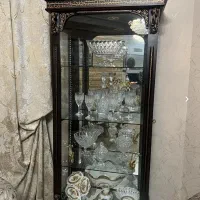 بوفه و ساعت ایستاده