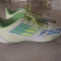 کفش فوتبال آدیداس مدل f50سایز ۳۸.۳۹