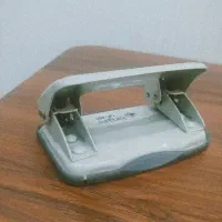 پانچ سوراخ کن