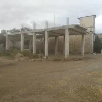 زمین با سازه در شمال