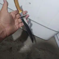 چاقو خنجر
