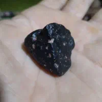 شهاب سنگ اصل کارشناسی شده با مغناطیس بالا