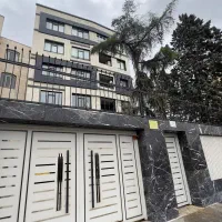 آپارتمان نوساز ۱۳۱ متر