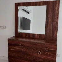 آینه کنسول ام دی اف شامل آینه و میز