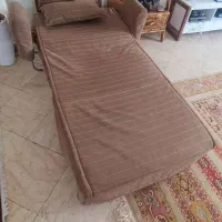 مبل تختخواب شو (اسکلت فلزی) + ۲ عدد صندلی روستیک