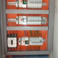برقکار ساختمان هستم